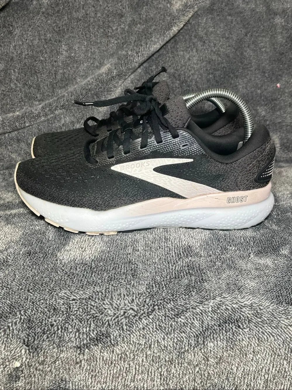 Brooks Ghost 16 Women's 8.5 B Running Shoes Black Grey Pink DNA LOFT v3 1204071B